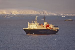 Ortelius ship photo by Cheesemans’ Ecology Safaris