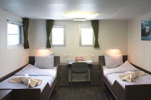 Ortelius superior double cabin with Cheesemans’ Ecology Safaris