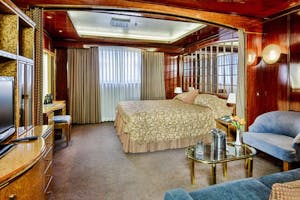 Sea Spirit Classic Suite with Cheesemans’ Ecology Safaris