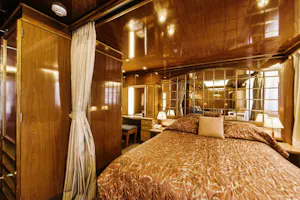 Sea Spirit Premium Suite with Cheesemans’ Ecology Safaris
