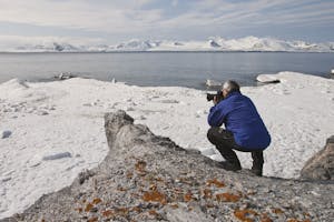 Photographing Arctic scenery photo by Cheesemans’ Ecology Safaris