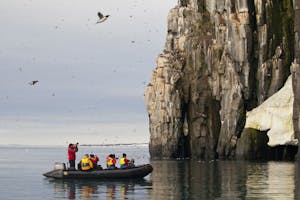 Zodiac cruising photo by Cheesemans’ Ecology Safaris