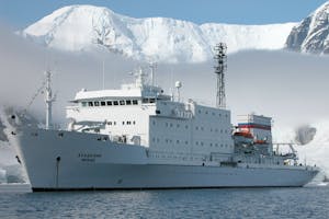 Ioffe ship with Cheesemans' Ecology Safaris