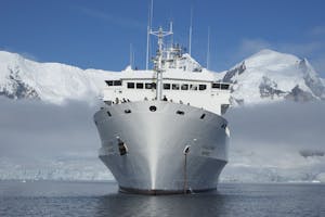 Ioffe ship with Cheesemans' Ecology Safaris