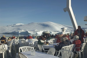 Ioffe ship stern deck BBQ with Cheesemans' Ecology Safaris