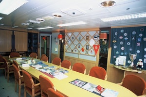 Ioffe ship Library with Cheesemans' Ecology Safaris