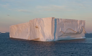 Iceberg © Cheesemans' Ecology Safaris