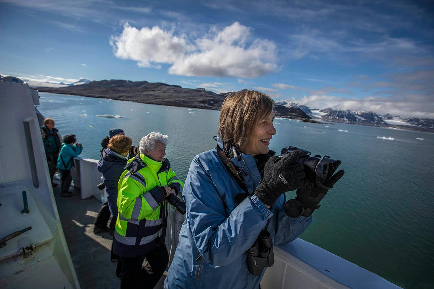 Travelers © Scott Davis