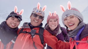 Happy Travelers© Qin Li