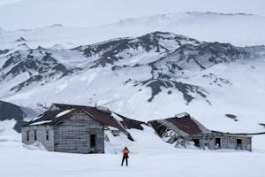 Deception Island© Jeff Mott