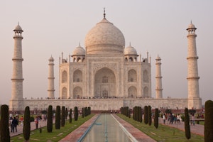 Taj Mahal © Debbie Thompson