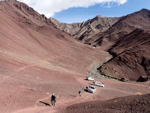 Snow Leopard Spotting© Lauren Kleppin