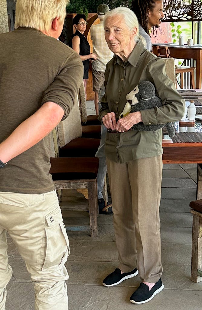 Jane Goodall with Scott Davis© Alan Robinson