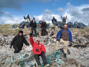 Falklands Beach Cleanup© Cheesemans' Ecology Safaris