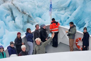 Iceberg © Milo Bircham