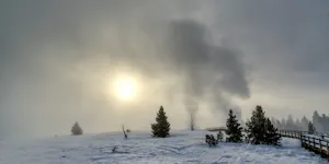 Upper Geyser Basin at Sunrise© Marc Lombardi